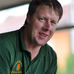 Stefan Mühlbauer:
das wohl wichtigste und beste bayerische Nass ... bestes BIER.gmachtin.bayern
... und hier kommen Sie direkt zu meiner Präsentation. Stefan Mühlbauer:
das wohl wichtigste und beste bayerische Nass ... bestes BIER.gmachtin.bayern
... und hier kommen Sie direkt zu meiner Präsentation.